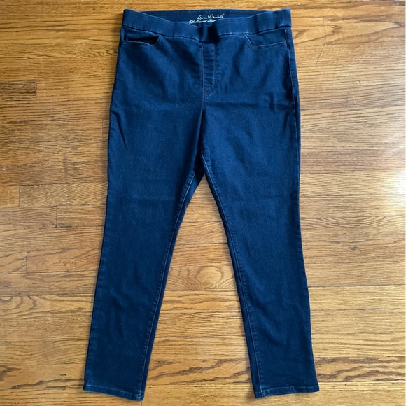 Gloria Vanderbilt All Around Slimming Effect Jeans - Picture 1 of 8